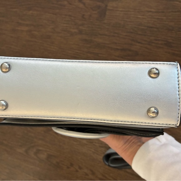 Satchel by Future Collective, Top-Handle w Cross Body Strap Silver Belt Design 🩶 - Picture 5 of 11